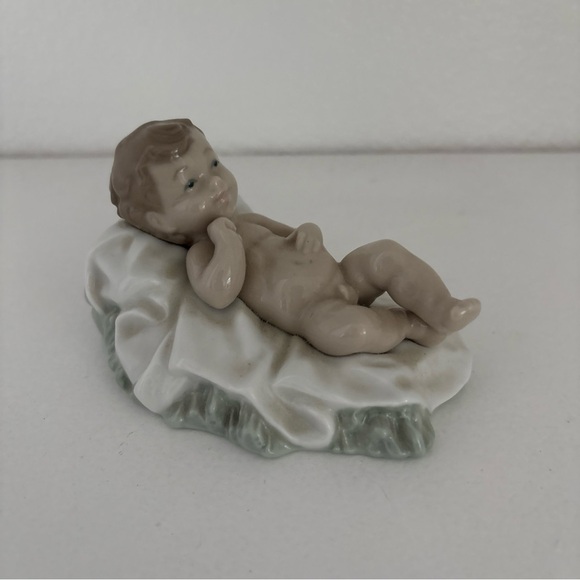 Nao By LLADRO #312 Baby Jesus Nativity Figure Christmas 1992 - Picture 3 of 5